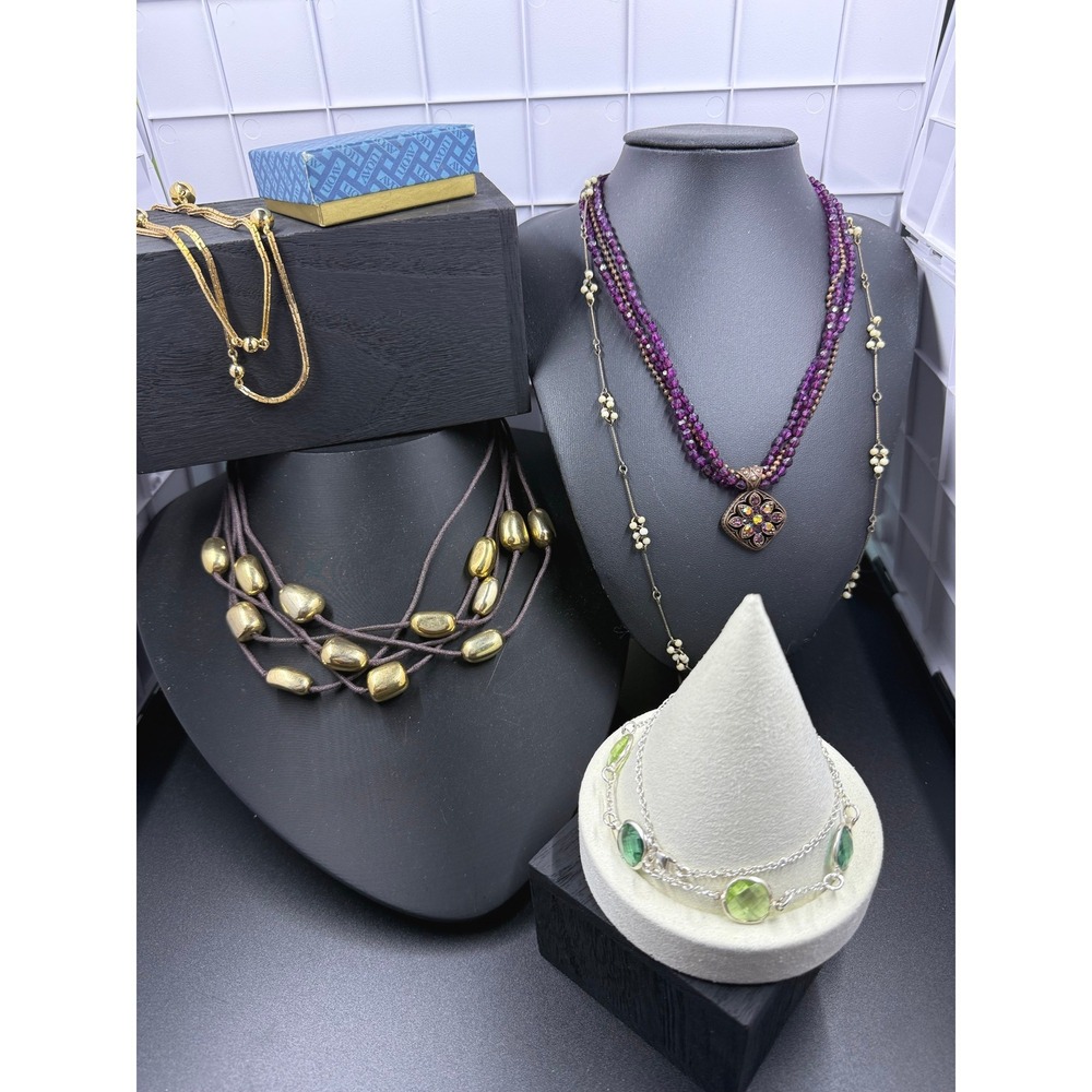Vintage Avon Jewelry Lot Necklaces